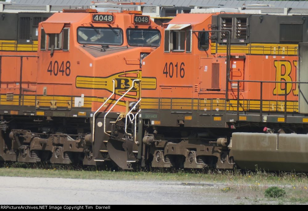 BNSF 4048, 4016